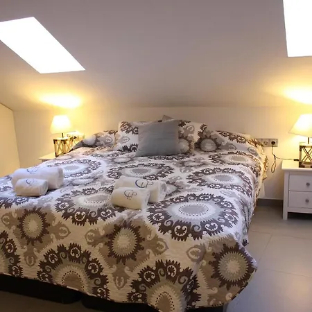 Carrera Luxury Apartment *